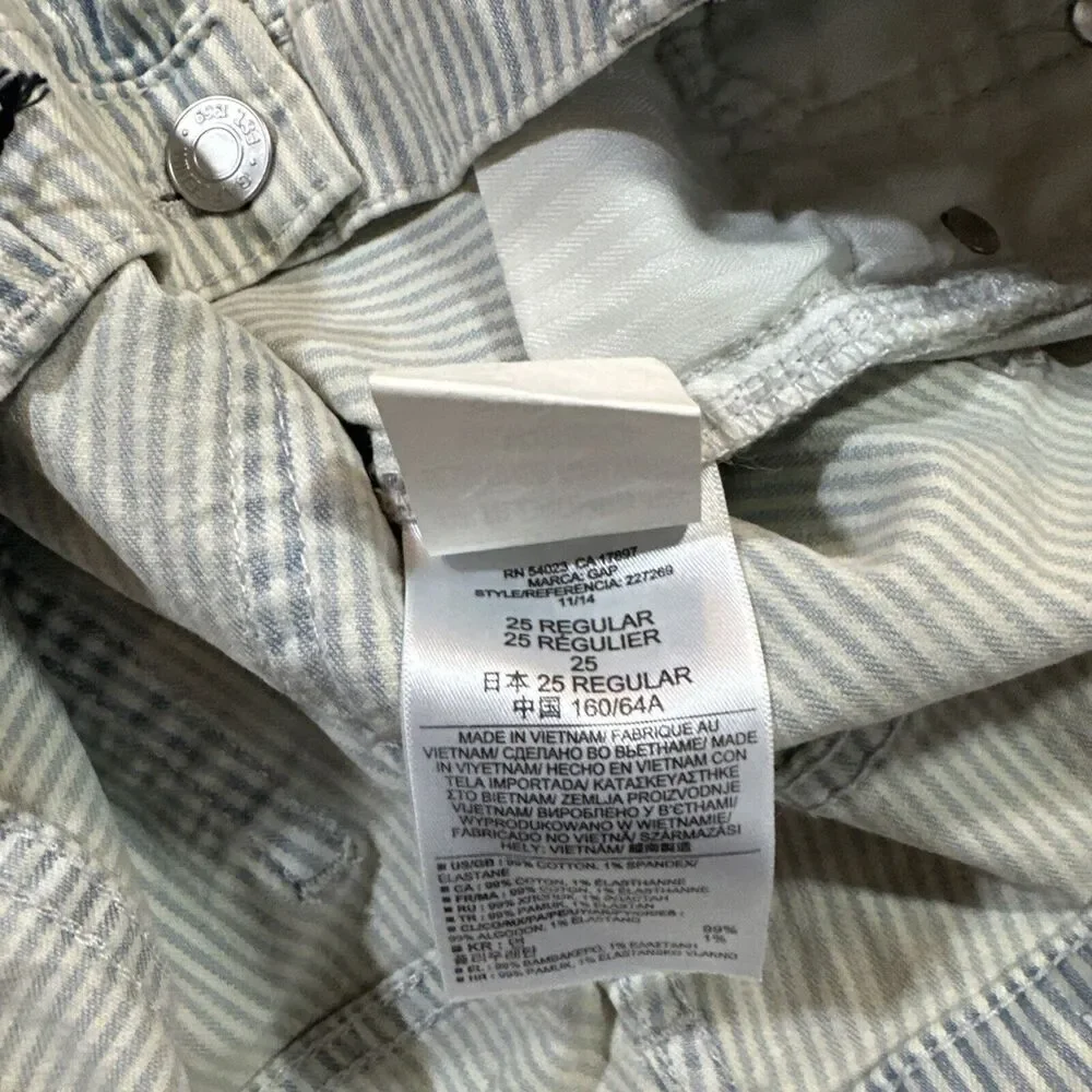 New Gap 1969‎ Girlfriend Jeans Womens 25r White Blue Pinstripe Bleached Railroad